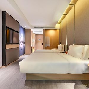 Superior Twin Room Inner Window